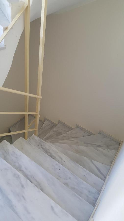 Joan'S Airport Apartment أرتيميدا المظهر الخارجي الصورة