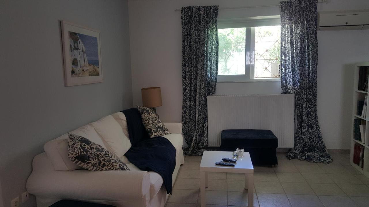 Joan'S Airport Apartment أرتيميدا المظهر الخارجي الصورة