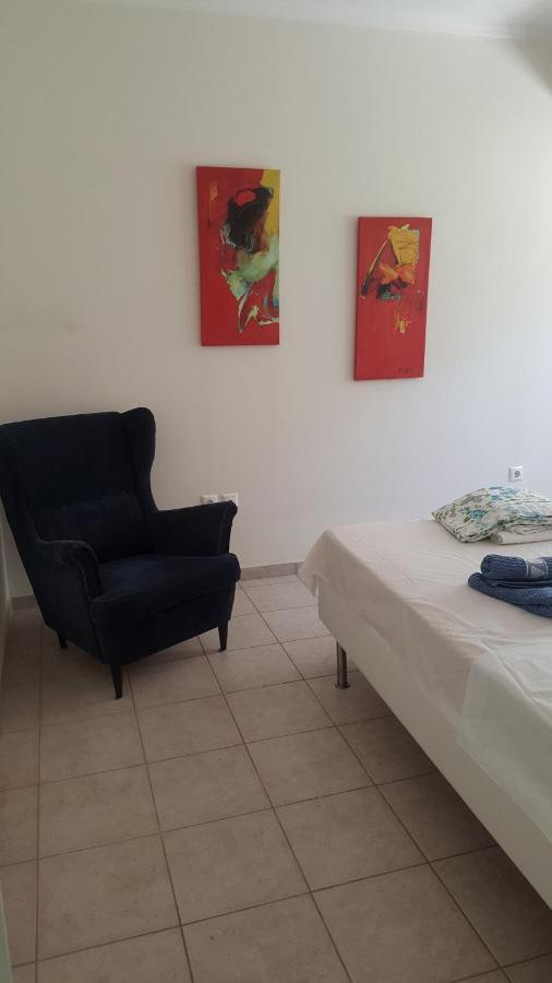 Joan'S Airport Apartment أرتيميدا المظهر الخارجي الصورة