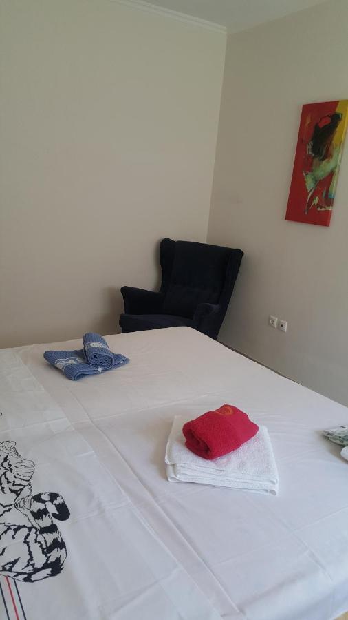 Joan'S Airport Apartment أرتيميدا المظهر الخارجي الصورة