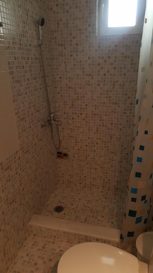 Joan'S Airport Apartment أرتيميدا المظهر الخارجي الصورة